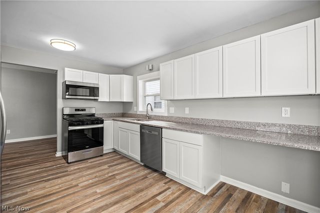 975 N Ridge Road E, Lorain, OH 44055