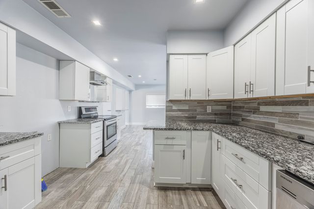 109 W Marguerita Drive, Garland, TX 75040