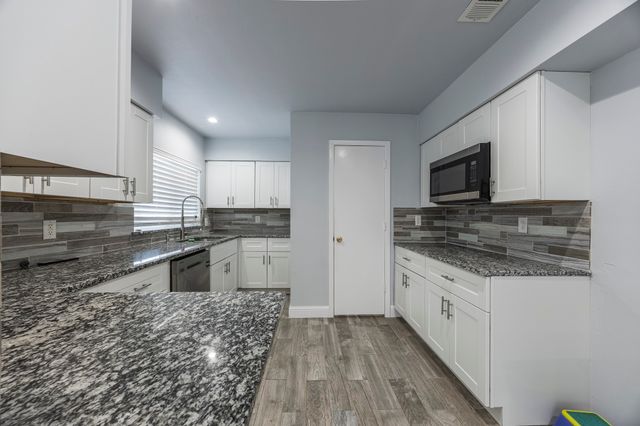 109 W Marguerita Drive, Garland, TX 75040