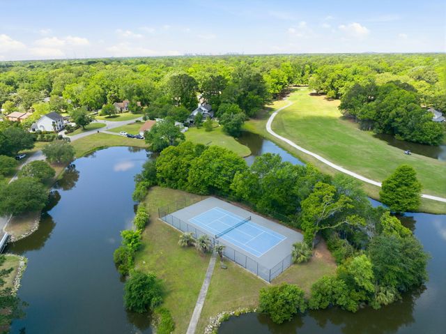 1004 Ventura Place, Mount Pleasant, SC 29464