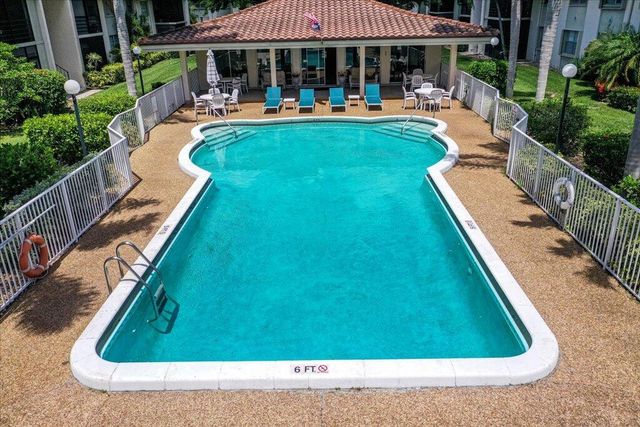 1124 NW 13th Street 120a, Boca Raton, FL 33486