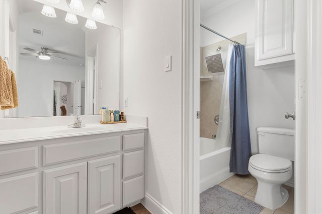 111 Whispering Winds Drive, Gunter, TX 75058