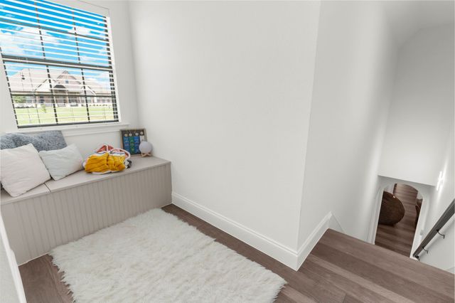 111 Whispering Winds Drive, Gunter, TX 75058