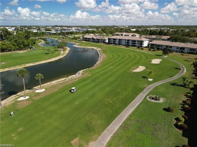 5665 Trailwinds DR 621, Fort Myers, FL 33907