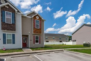 132 Waterstone Lane, Jacksonville, NC 28546