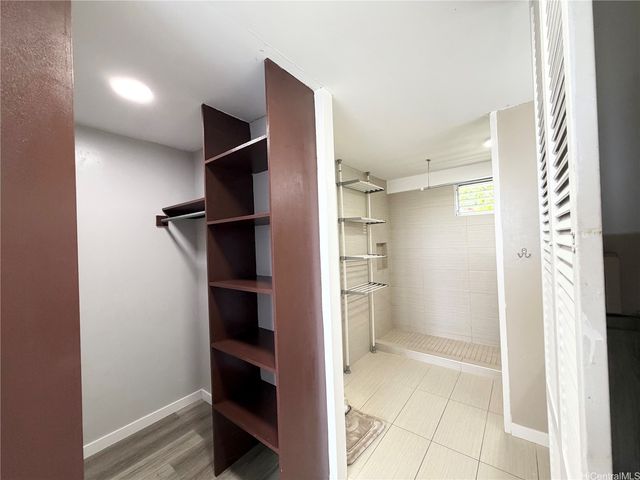 4970 Kilauea Avenue 405, Honolulu, HI 96816