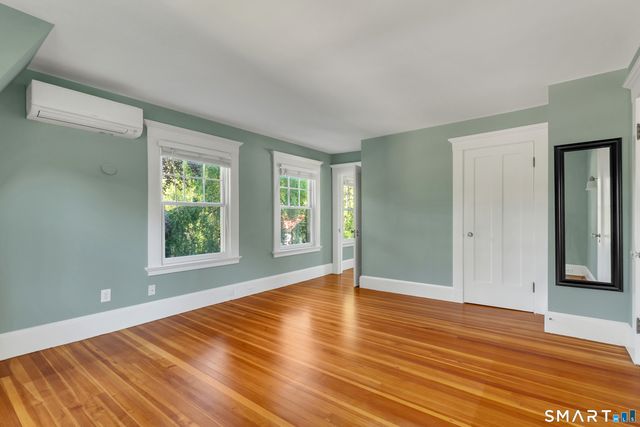 84 Alden Avenue, New Haven, CT 06515