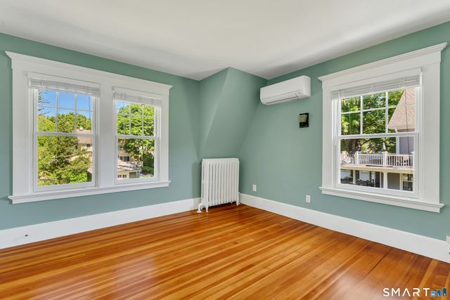 84 Alden Avenue, New Haven, CT 06515