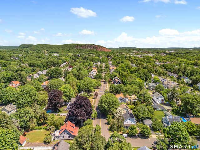 84 Alden Avenue, New Haven, CT 06515