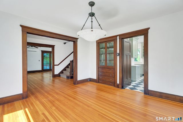 84 Alden Avenue, New Haven, CT 06515