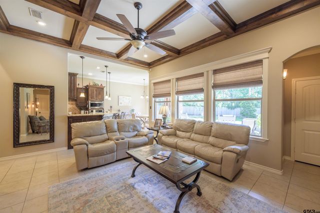181 County Road 2321, Mineola, TX 75773