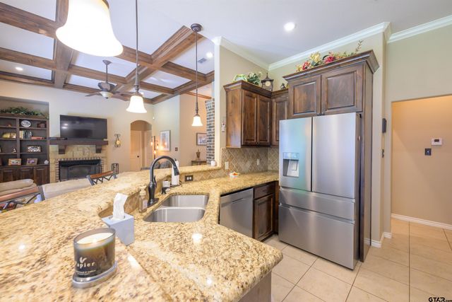 181 County Road 2321, Mineola, TX 75773