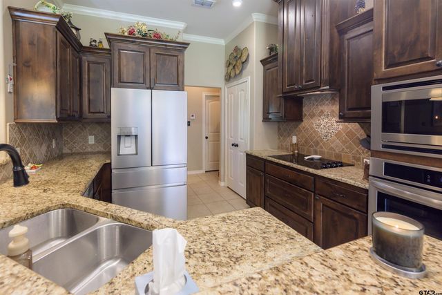 181 County Road 2321, Mineola, TX 75773