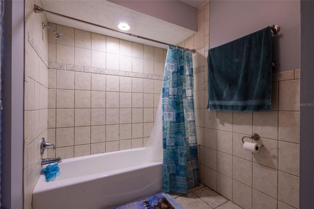 7913 PINEGLEN COURT 34, Sarasota, FL 34238