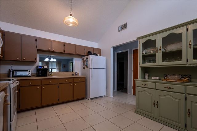 7913 PINEGLEN COURT 34, Sarasota, FL 34238