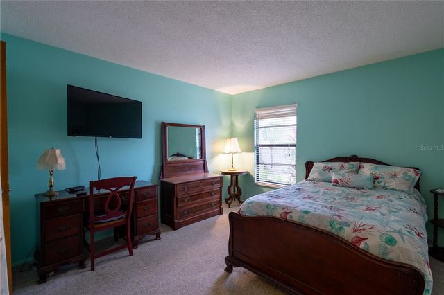 7913 PINEGLEN COURT 34, Sarasota, FL 34238