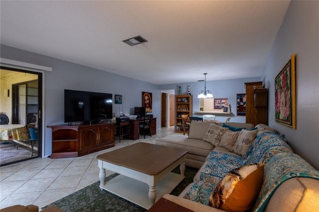 7913 PINEGLEN COURT 34, Sarasota, FL 34238