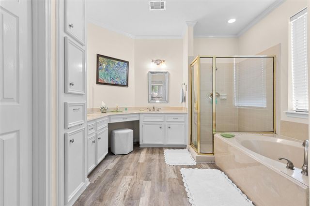 3511 Shanemoss Court, Houston, TX 77068