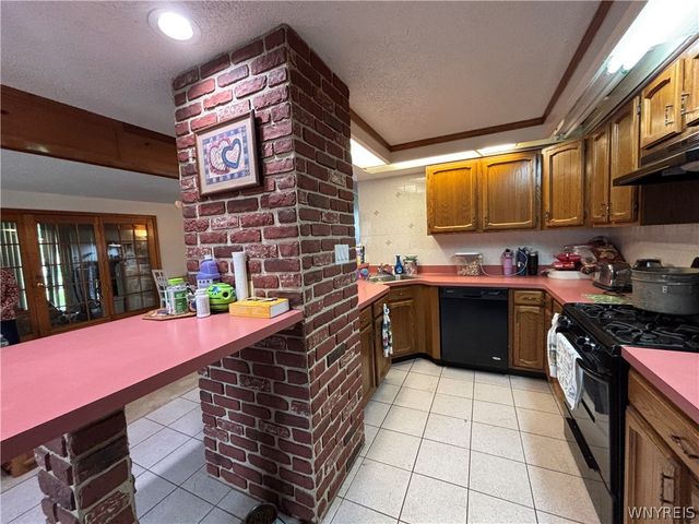 6603 South Transit Road, Lockport Town, NY 14094