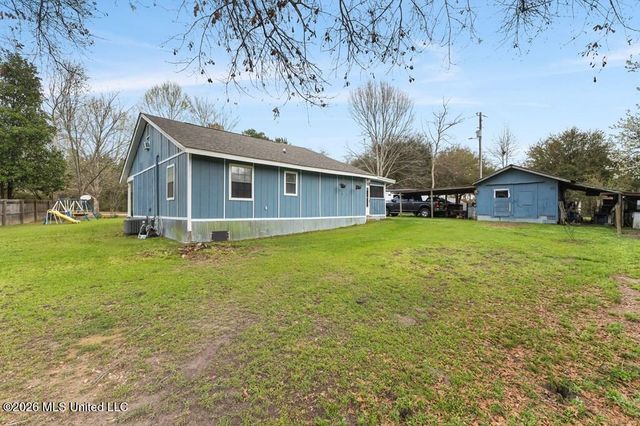 24 Angel Place, Poplarville, MS 39470