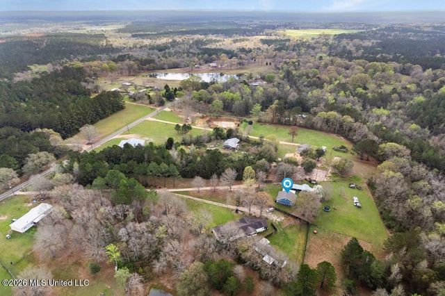 24 Angel Place, Poplarville, MS 39470