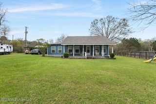 24 Angel Place, Poplarville, MS 39470