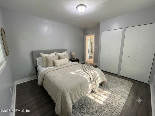 72 E 32 Street, Jacksonville, FL 32206