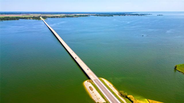 1995 SE County Road 3310, Kerens, TX 75144