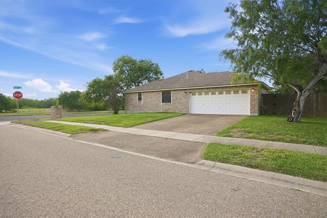 5448 Oso Pkwy, Corpus Christi, TX 78413