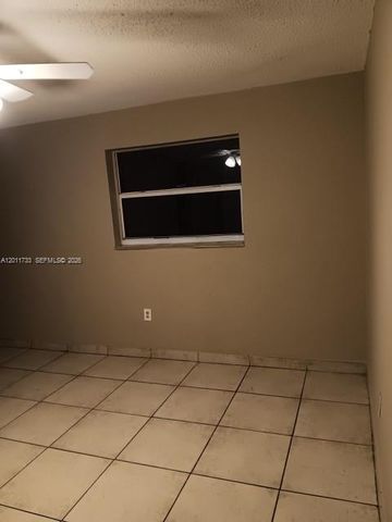 650 NW 28th St, Miami, FL 33127