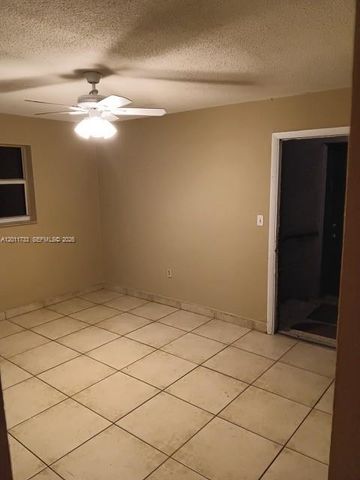 650 NW 28th St, Miami, FL 33127