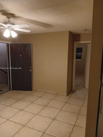 650 NW 28th St, Miami, FL 33127