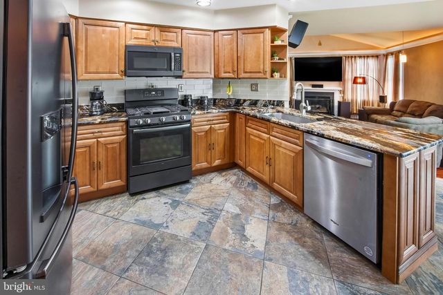 117 STONE HENGE, Swedesboro, NJ 08085