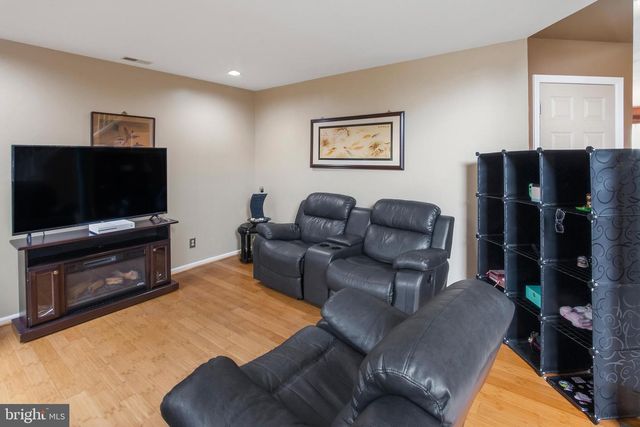 117 STONE HENGE, Swedesboro, NJ 08085