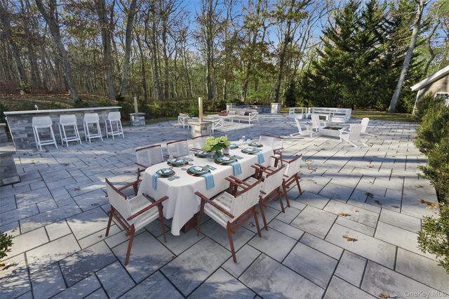 33A Newtown Road, Hampton Bays, NY 11946