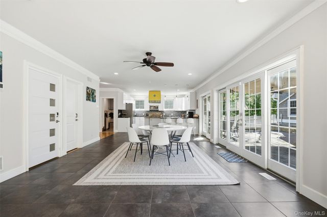 33A Newtown Road, Hampton Bays, NY 11946