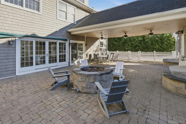 33A Newtown Road, Hampton Bays, NY 11946