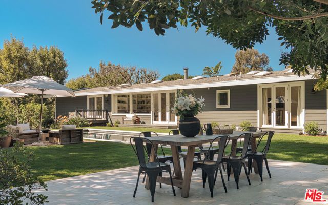 6750 Fernhill Drive, Malibu, CA 90265