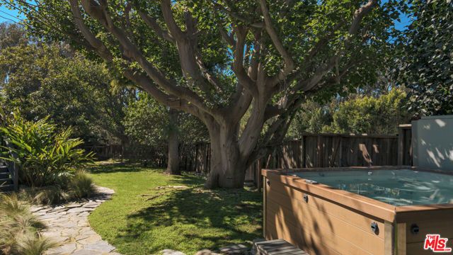 6750 Fernhill Drive, Malibu, CA 90265