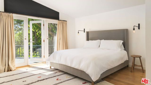 6750 Fernhill Drive, Malibu, CA 90265