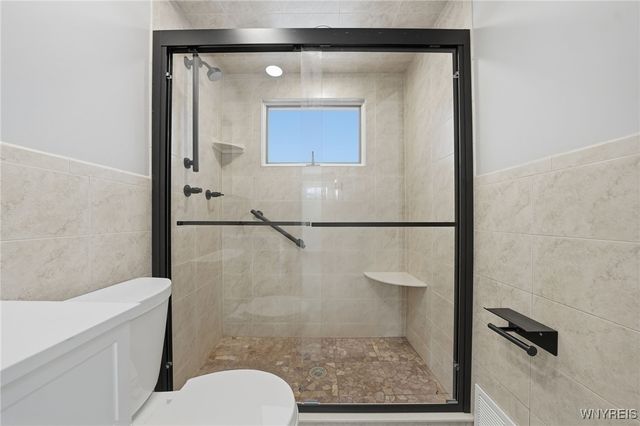 94 Danbury Drive, Cheektowaga, NY 14225