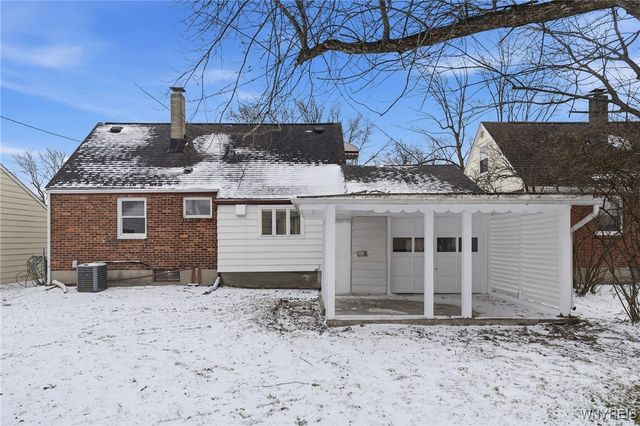 94 Danbury Drive, Cheektowaga, NY 14225