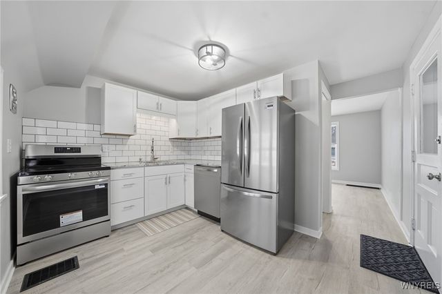 94 Danbury Drive, Cheektowaga, NY 14225