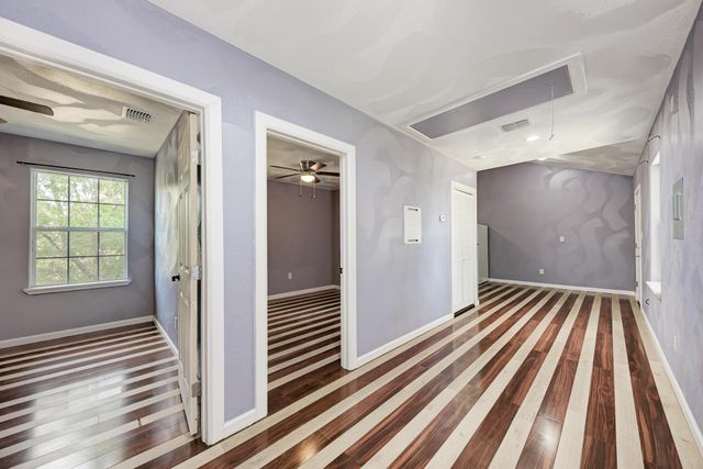 2785 N Main ST B, Bastrop, TX 78602