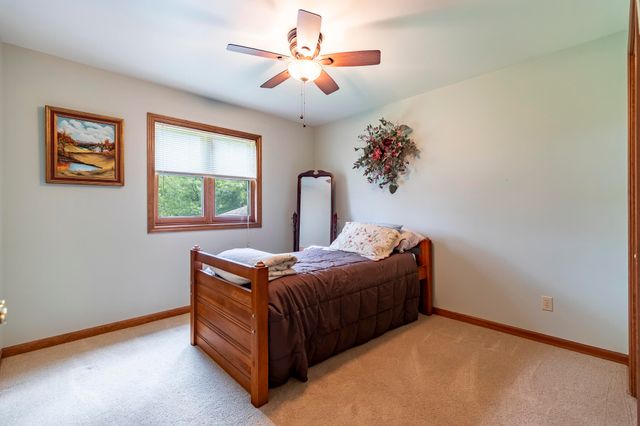2365 N Four Seasons Court, Crown Point, IN 46307