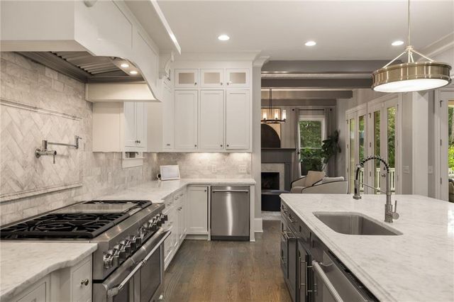 4667 Dudley Lane, Atlanta, GA 30327