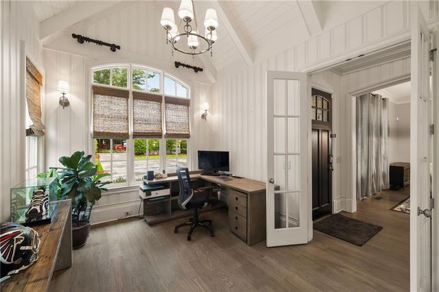 4667 Dudley Lane, Atlanta, GA 30327