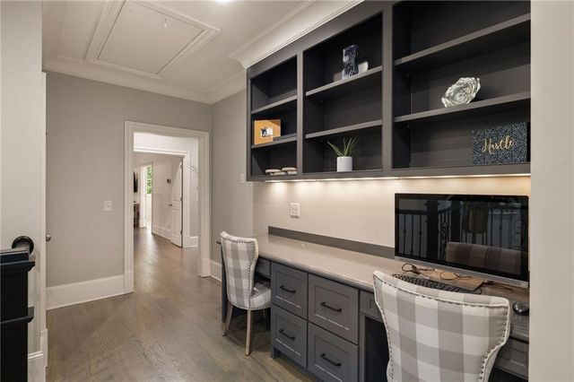 4667 Dudley Lane, Atlanta, GA 30327