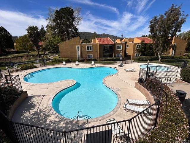 17159 W Bernardo Drive 103, San Diego, CA 92127