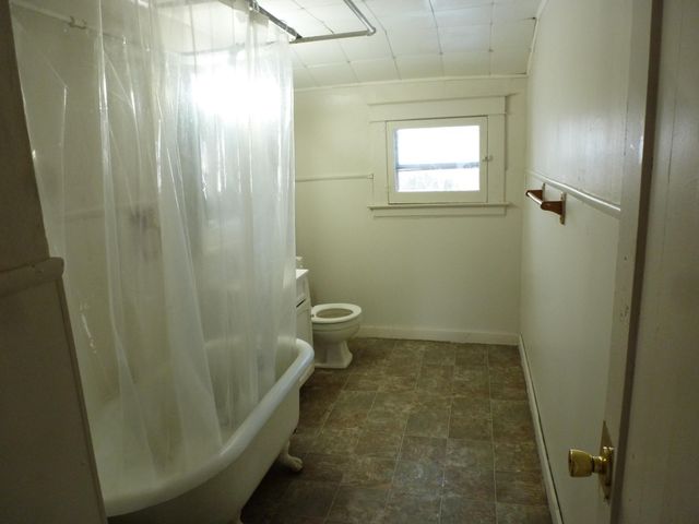 129 S Oakley Street, Saginaw, MI 48602